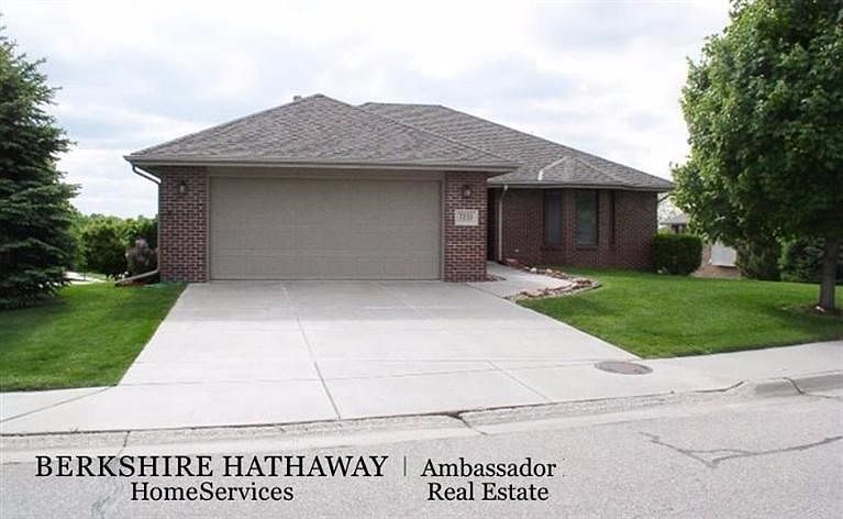 1st image of 7255 Carmen Dr