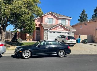 948 Turquoise St, Vacaville, CA 95687