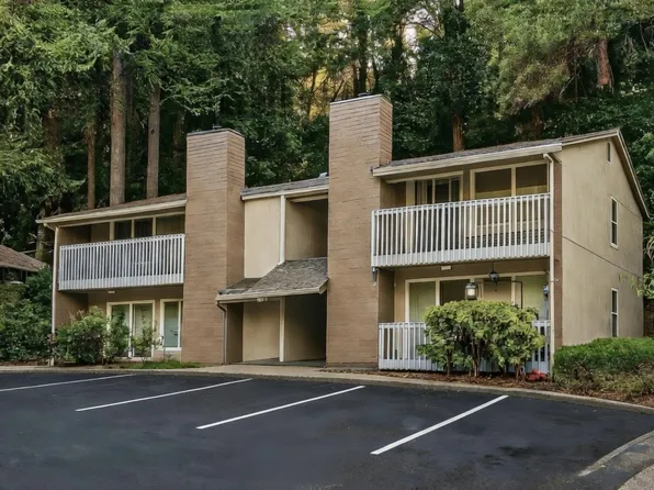 12714 NE 118th St APT 3, Kirkland, WA 98034