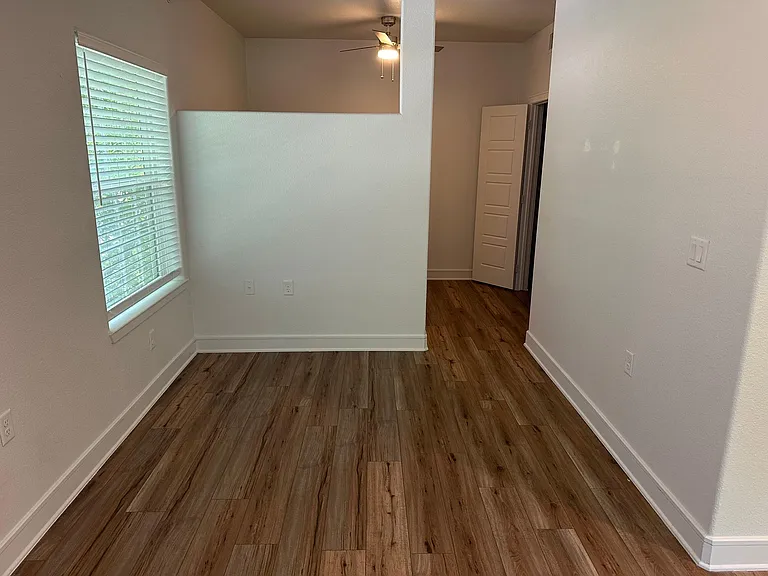 116 Hann St #15 — Photo 9