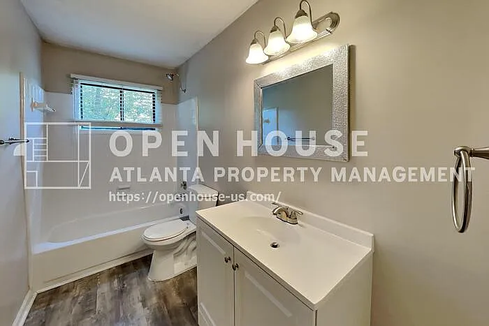 1308 Chesapeake Dr SW — Photo 20
