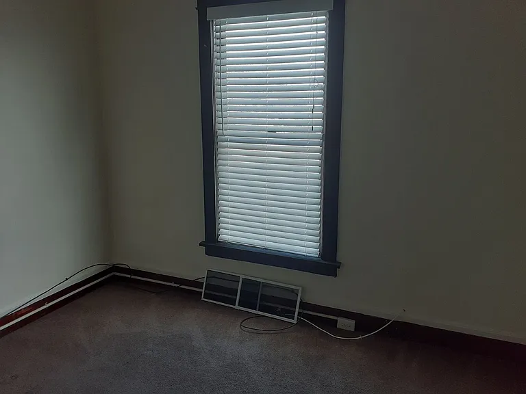 125 Purdy St — Photo 10