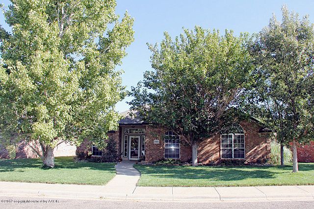 1st image of 6824 Glenoak Ln