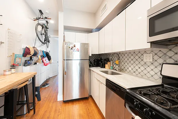 Rented by Corcoran | media 4