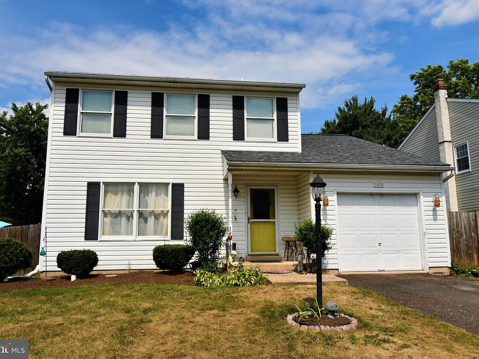1025 Deerfield Cir, Perkasie, PA 18944 Zillow