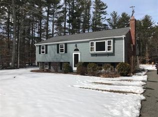 36 Maple St, Plympton, MA 02367