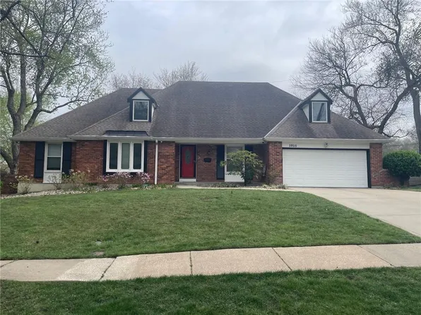 5805 W 90th Ter, Overland Park, KS 66207