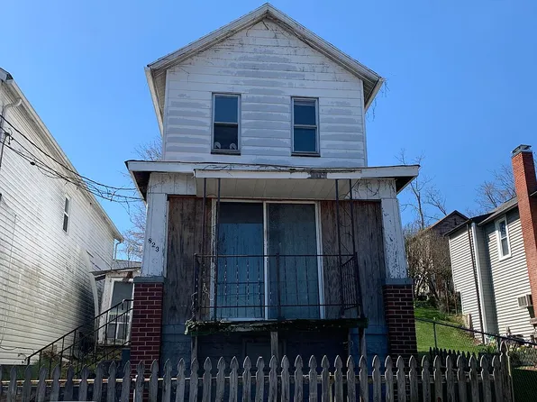 823 Oakland Ave, Charleroi, PA 15022