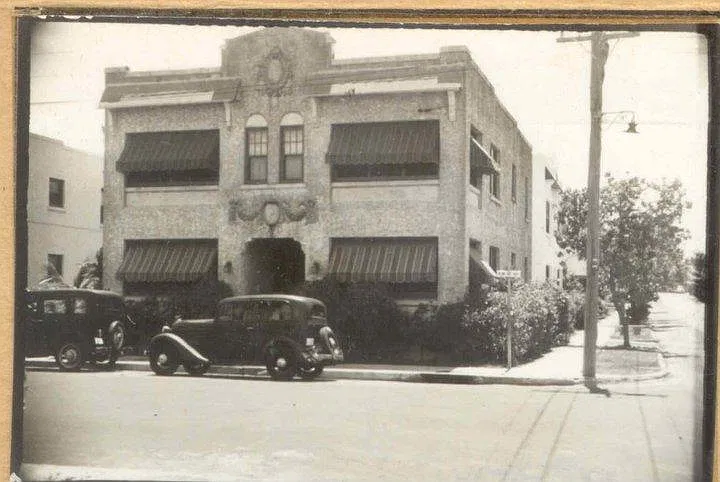 400 SW 10th Ave — Photo 27
