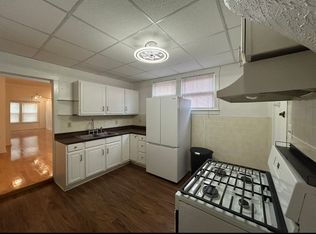 1725 S Desplaines St #1, Chicago, IL 60616