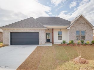 15216 High Point Dr, Gulfport, MS 39503