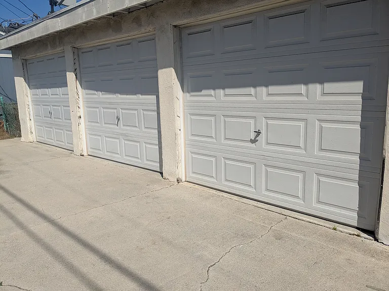 9021 1/2 Baring Cross St #9021-1/2 — Photo 12
