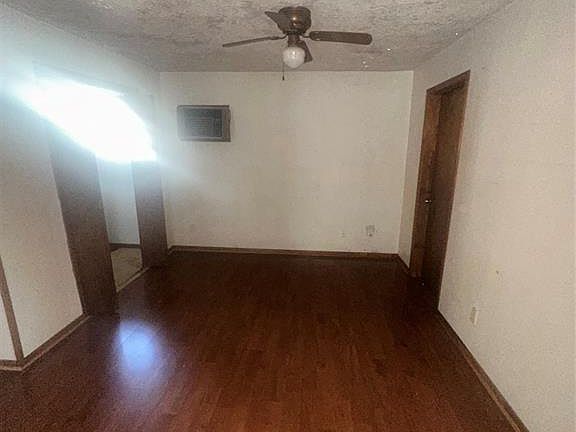 3rd image of 2237 Wilburforce St