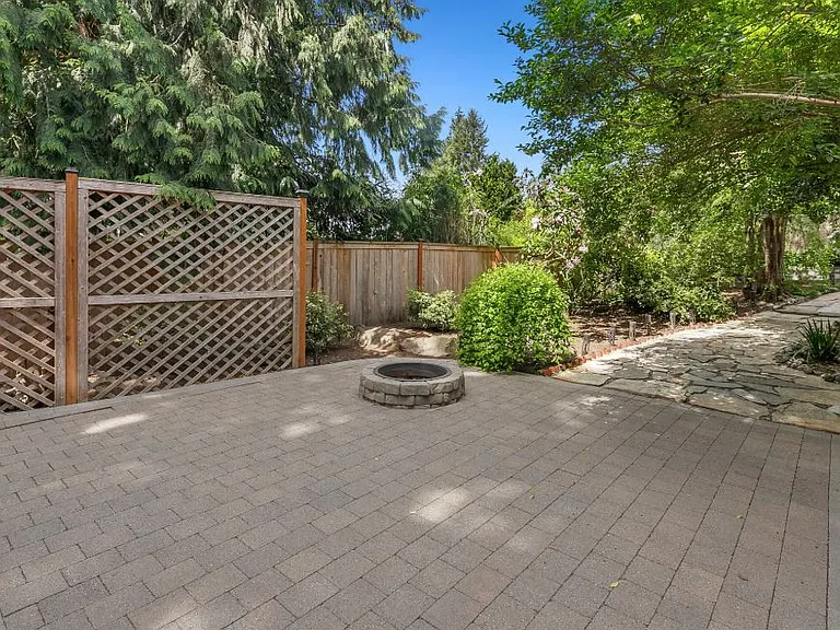 13235 68th Pl NE — Photo 3