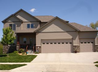 56 Tempe Ct, Iowa City, IA 52246