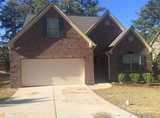 12388 Centerra Dr, Hampton, GA 30228