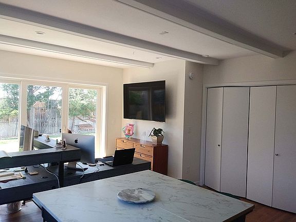 Office/family | South view