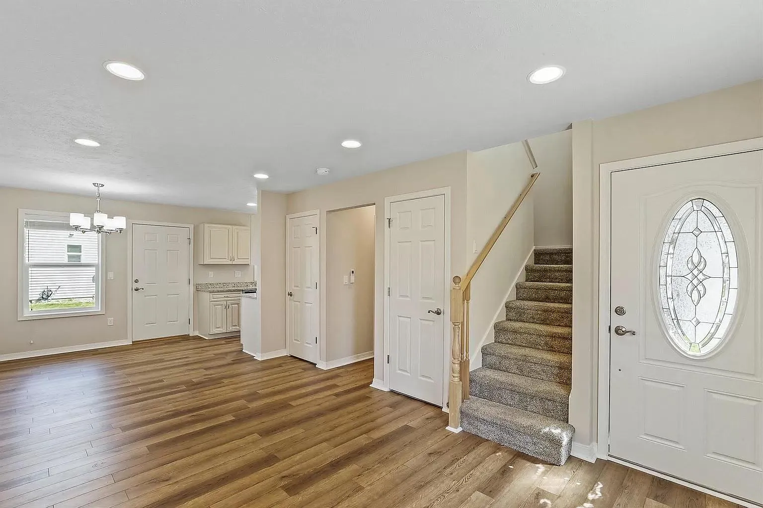 7125 N Crestline St — Photo 4