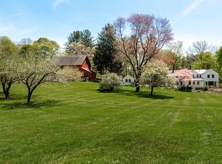 2 Old England Rd, Ipswich, MA 01938