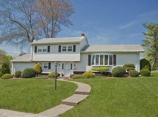 3 Charlotte Ter, Wayne, NJ 07470