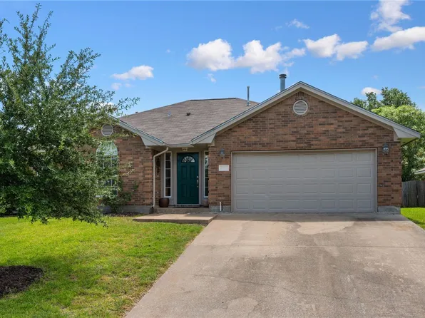 1520 Strasburg Cir, College Station, TX 77845