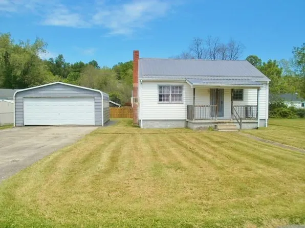 60 Pine St, Clarksville, PA 15322
