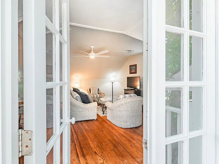326 Sumter St SE — Photo 7