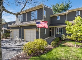 39 Inverrary Pl, Annandale, NJ 08801