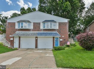 8411 Ridgeway St, Philadelphia, PA 19111