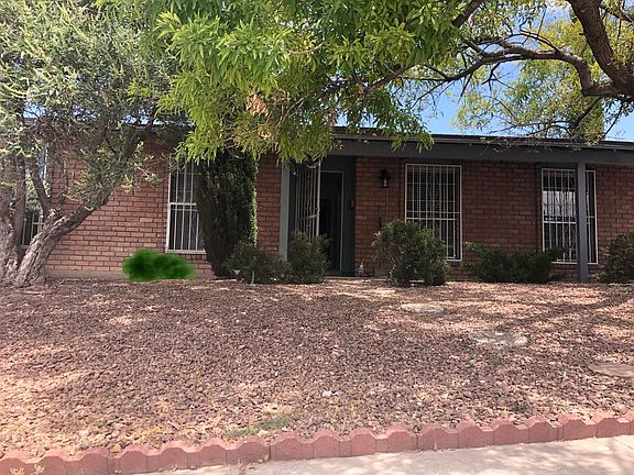 2nd image of 329 Mardi Gras Dr