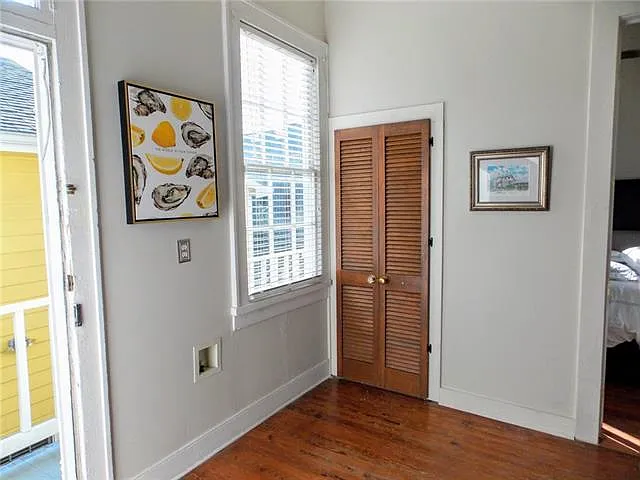 1463 Annunciation St #B — Photo 7