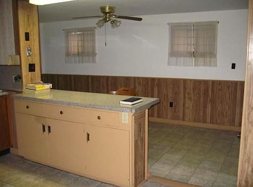 5th image of 1022 Terry St