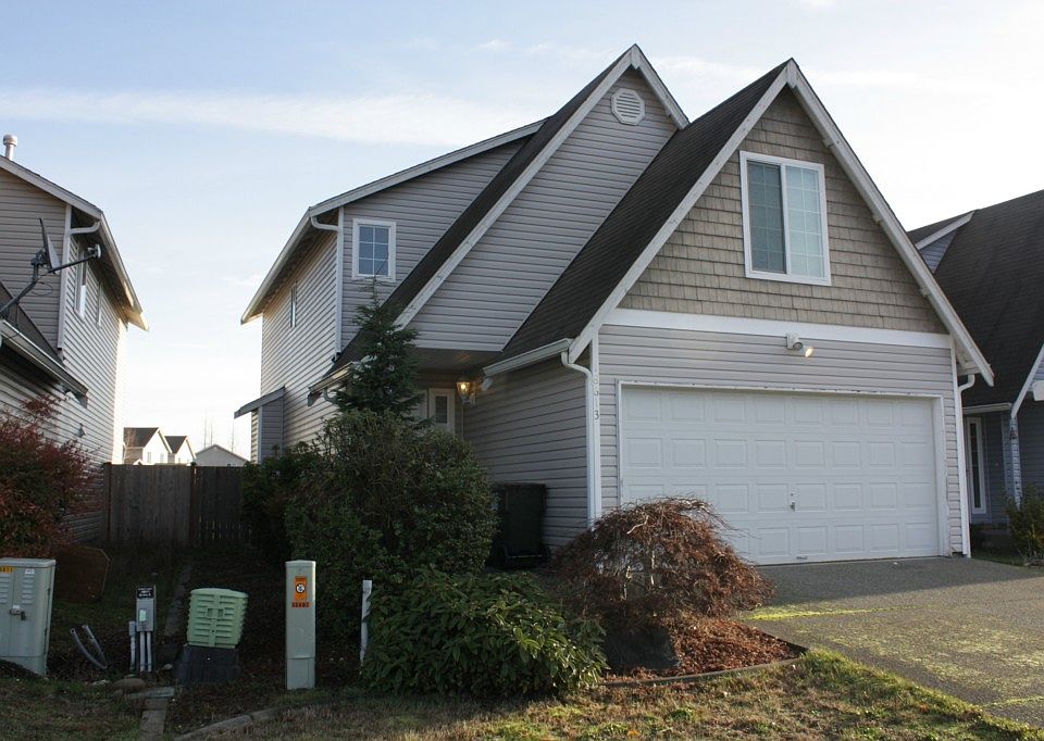 1st image of 18613 26th Ave E