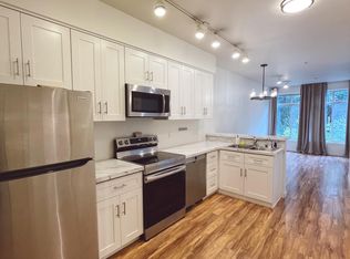 910 Gladstone St APT 111, Bellingham, WA 98229