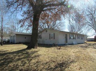 312 N Main St, Moulton, IA 52572
