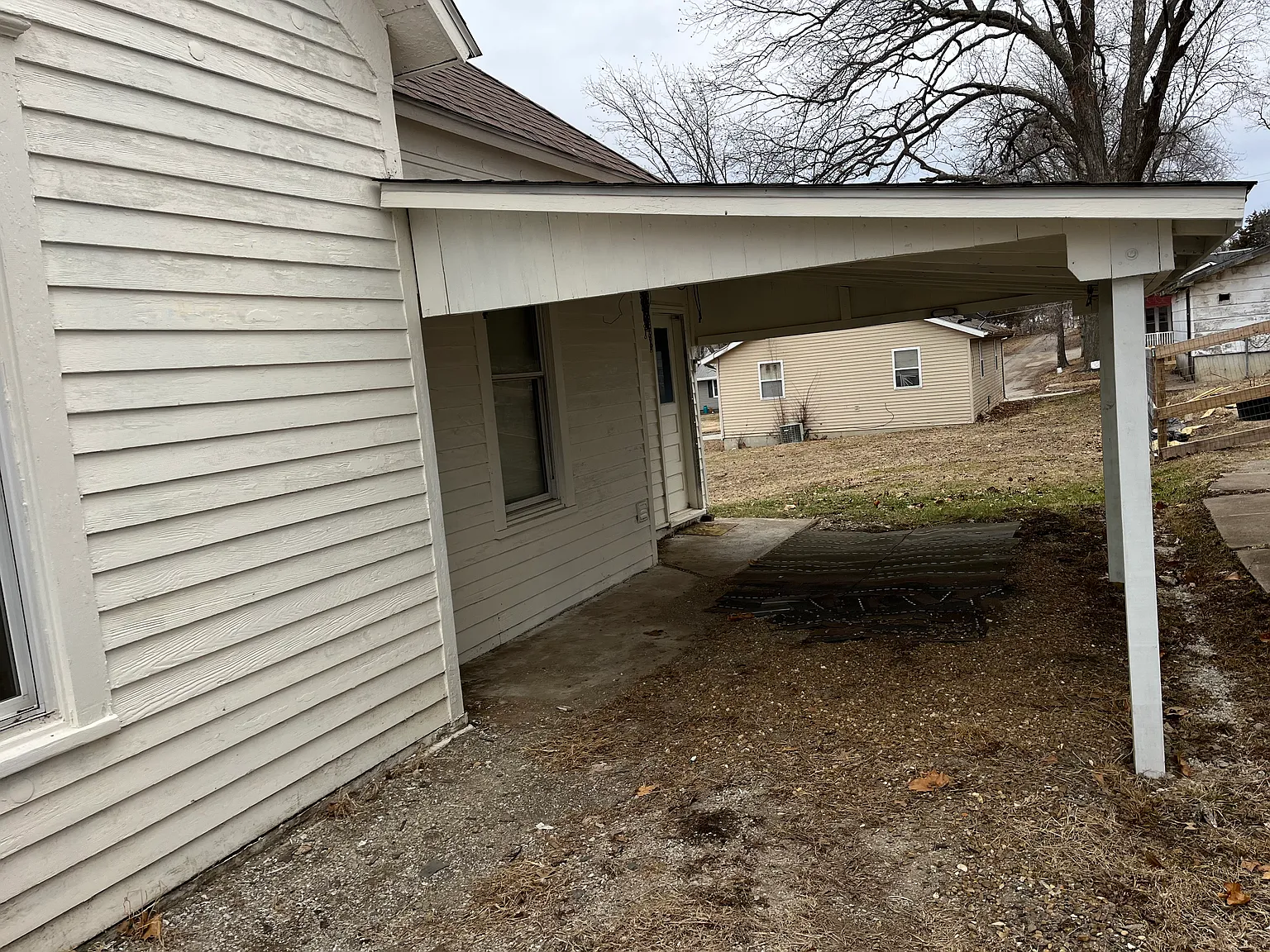 2 bed, 1064 sqft, $875 — Photo 3