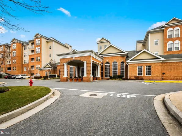 400 Symphony Cir APT 201j, Hunt Valley, MD 21030