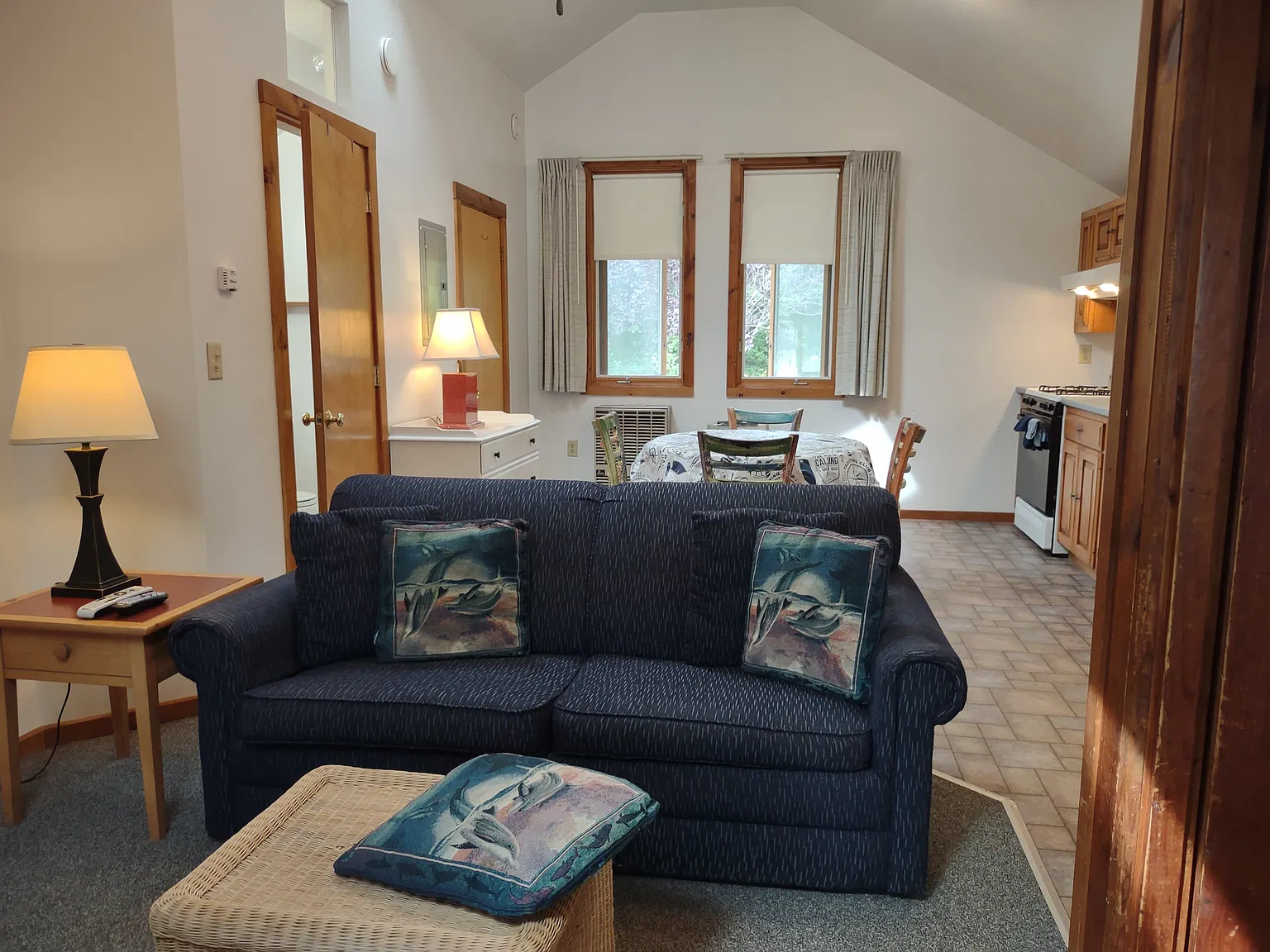1 bed, 1000 sqft, $1,800 — Photo 4