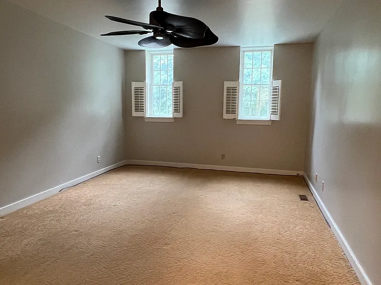 331 Glenpark Ln — Photo 27