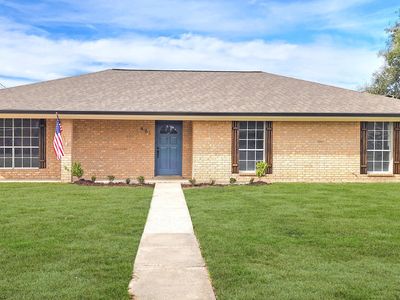 481 Kent St, Breaux Bridge, LA, 70517
