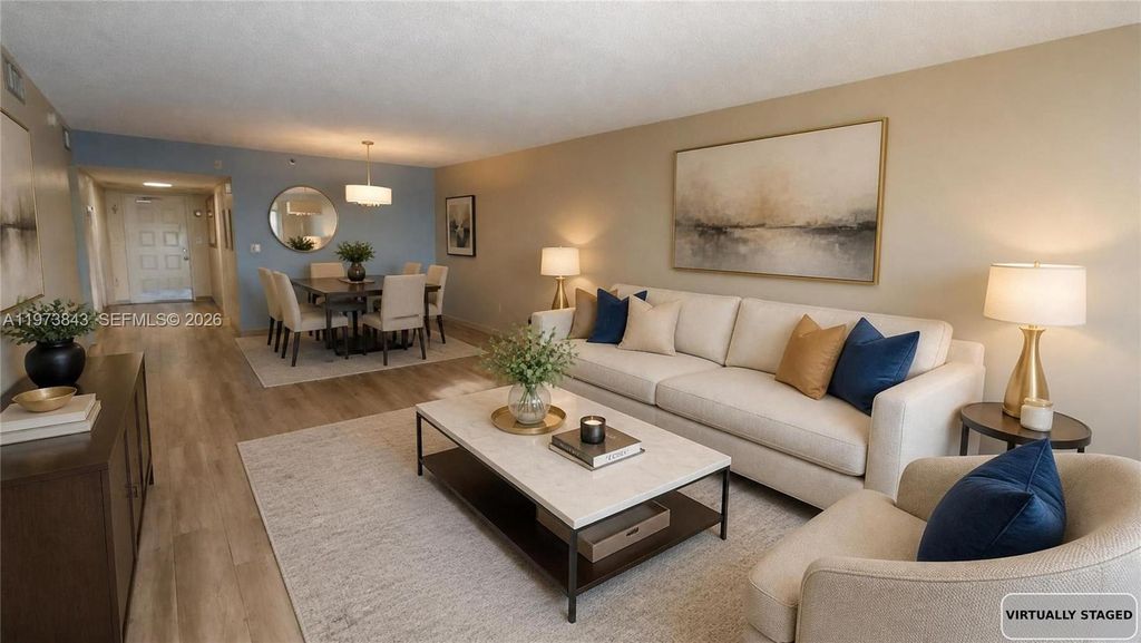 2900 N Course Dr APT 804, photo 4