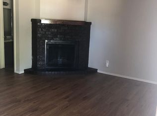 3090 W Sycamore Cir, Euless, TX 76040