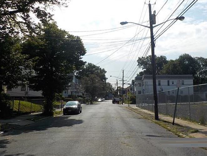 2nd image of 174 Madison Ave