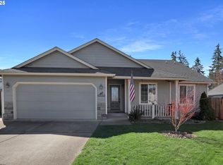 327 Camrin Loop, Creswell, OR 97426