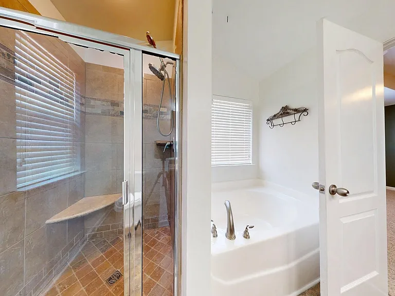 2704 Matsu Ln — Photo 10