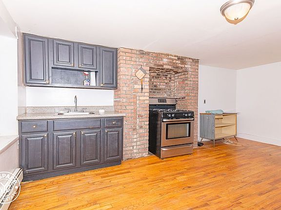 2nd image of 521 Lafayette Ave #65