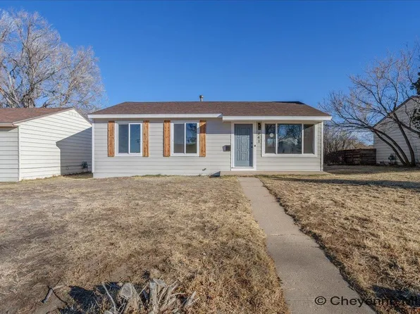 441 Stinson Ave, Cheyenne, WY 82007