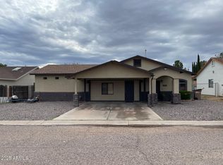 506 N Elizabeth Ave, Douglas, AZ 85607