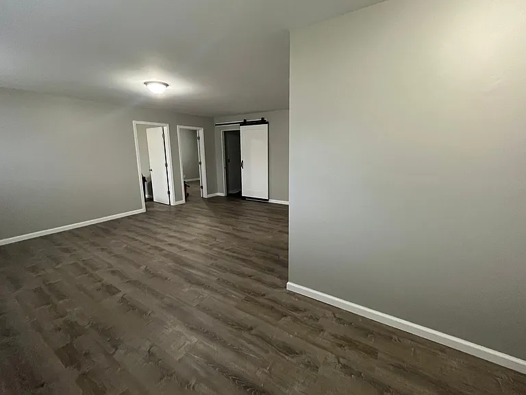 3525 Brandon St — Photo 8
