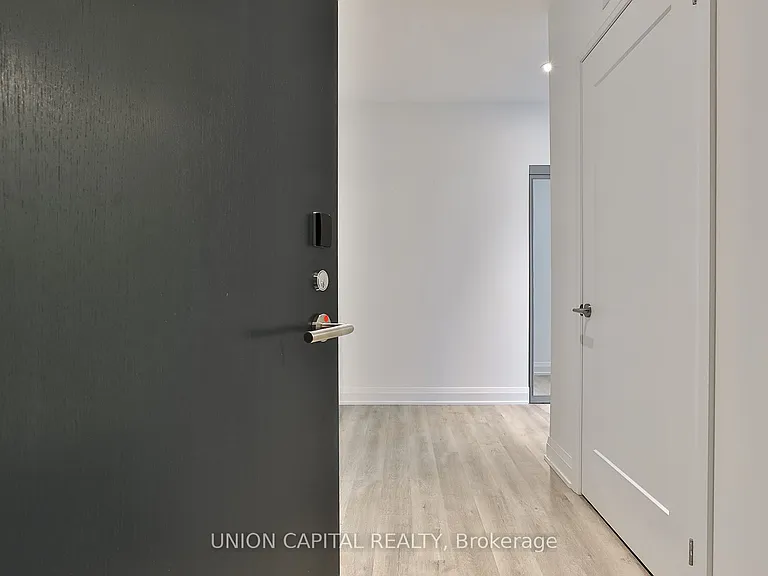 65 Broadway Ave #3503 — Photo 1